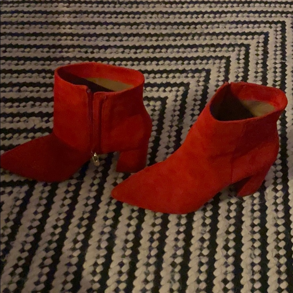 Red booties - Picture 2 of 2